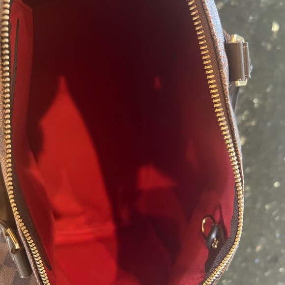 Louis Vuitton Speedy 35, Damier Ebene, Mint Condition with Dust Bag, Lock, Key - Picture 13 of 16